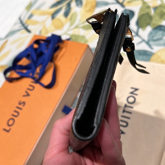 LV Adele Empreinte wallet - Picture 5 of 7